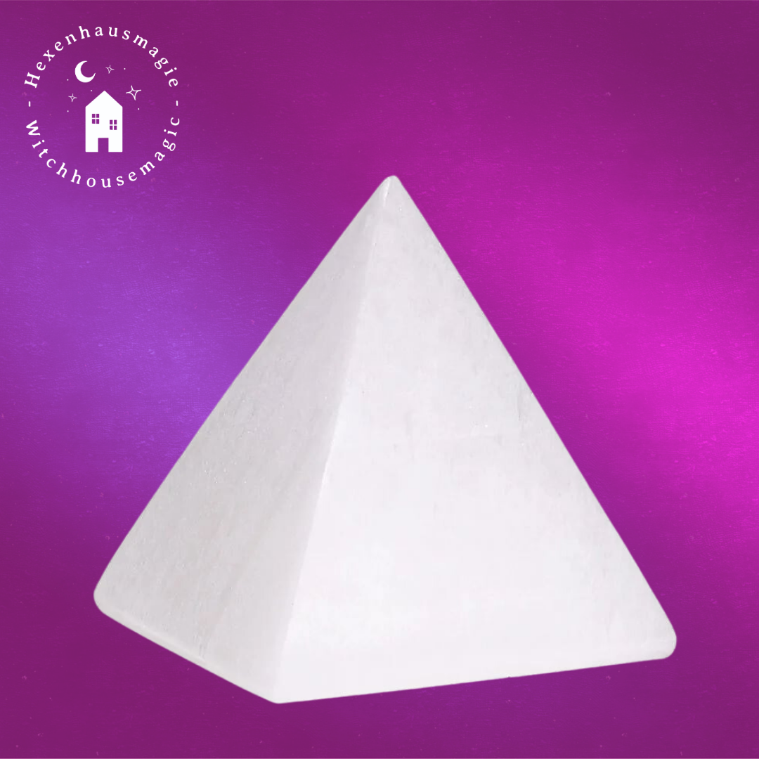 Selenit Pyramide